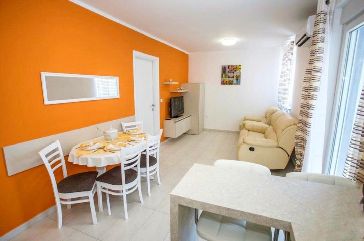 Royal Apartment Pula Zewnętrze zdjęcie